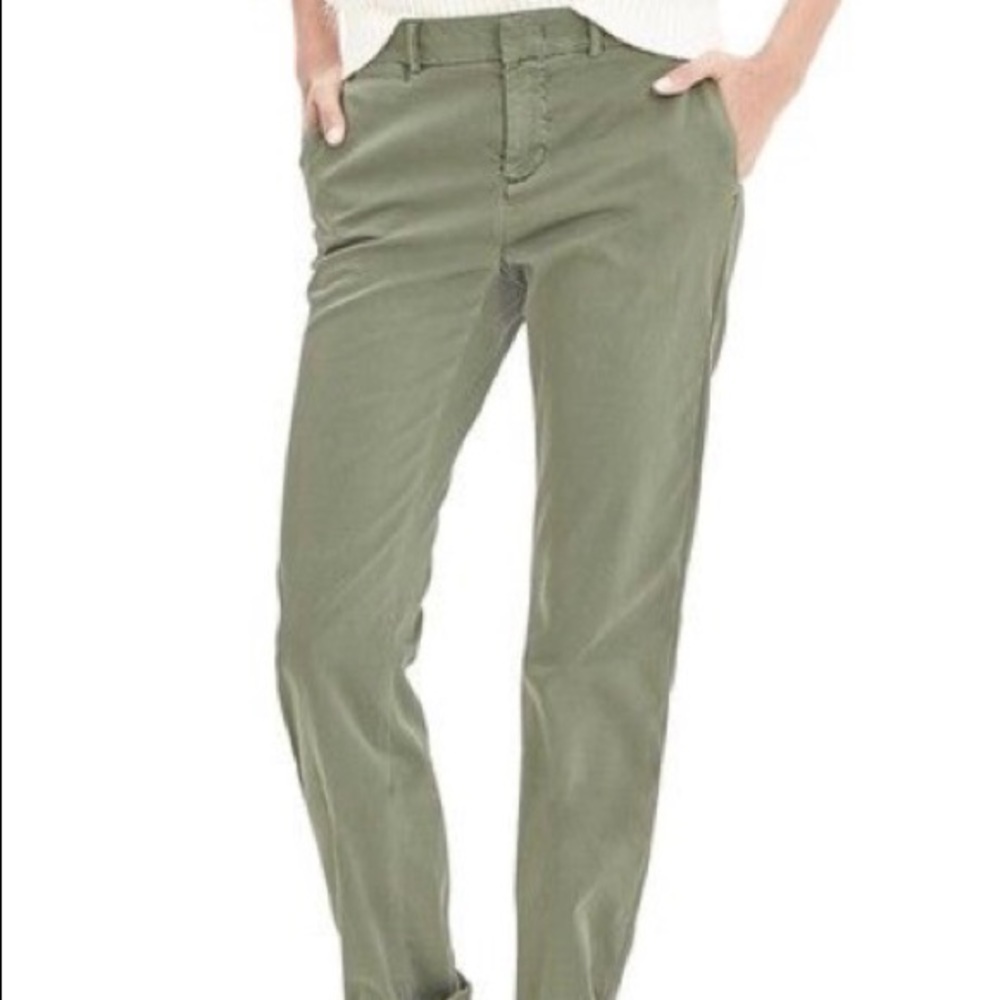 Banana Republic Chino Pants